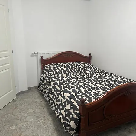 Maison Individuelles Pour 16 Personnes *